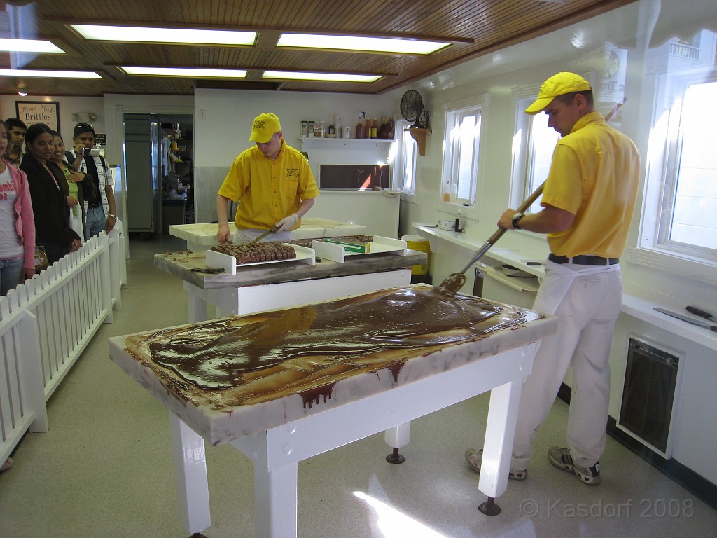 Mackinaw Island Area May 2008 0946.jpg - May 24 2008 a trip to Mackinac City for a 5 M race and a visit to Mackinac Island. A day to the UP, Paradise, Whitefish Point and Tahquamen Falls. This was followed by trips to Petoskey and Charlevoix.